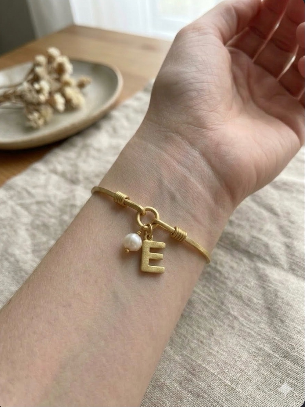 Initial bracelet - E